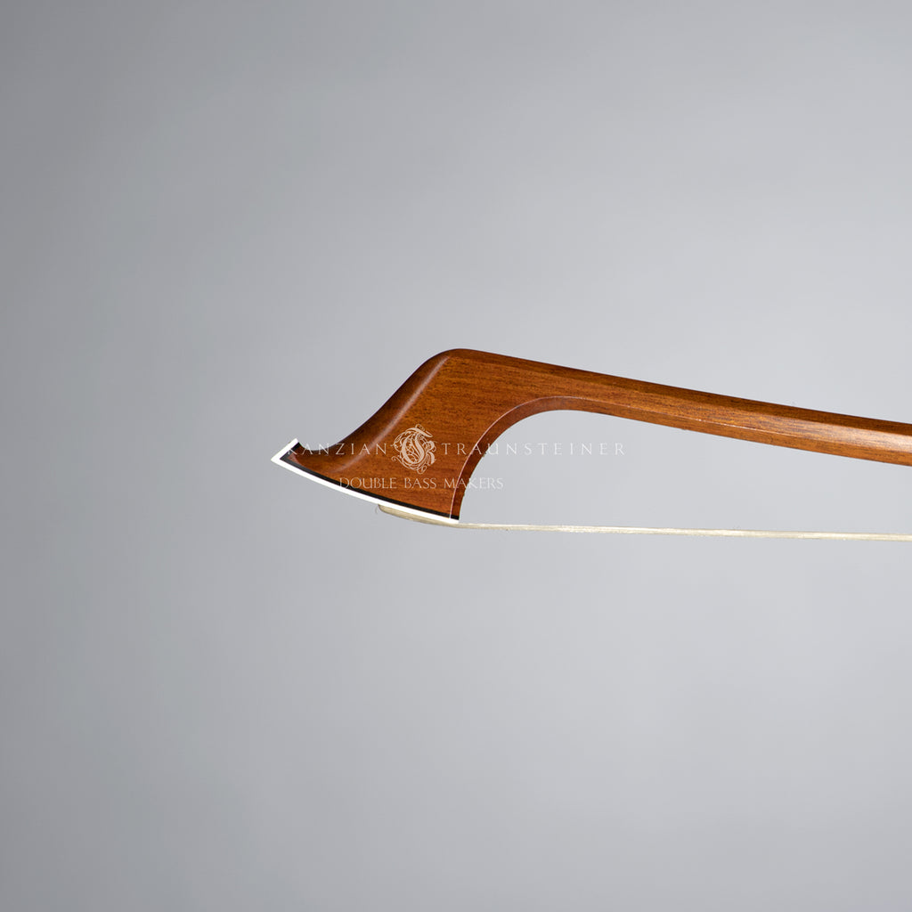 B. Michael Dölling *** silver mounted bow tip