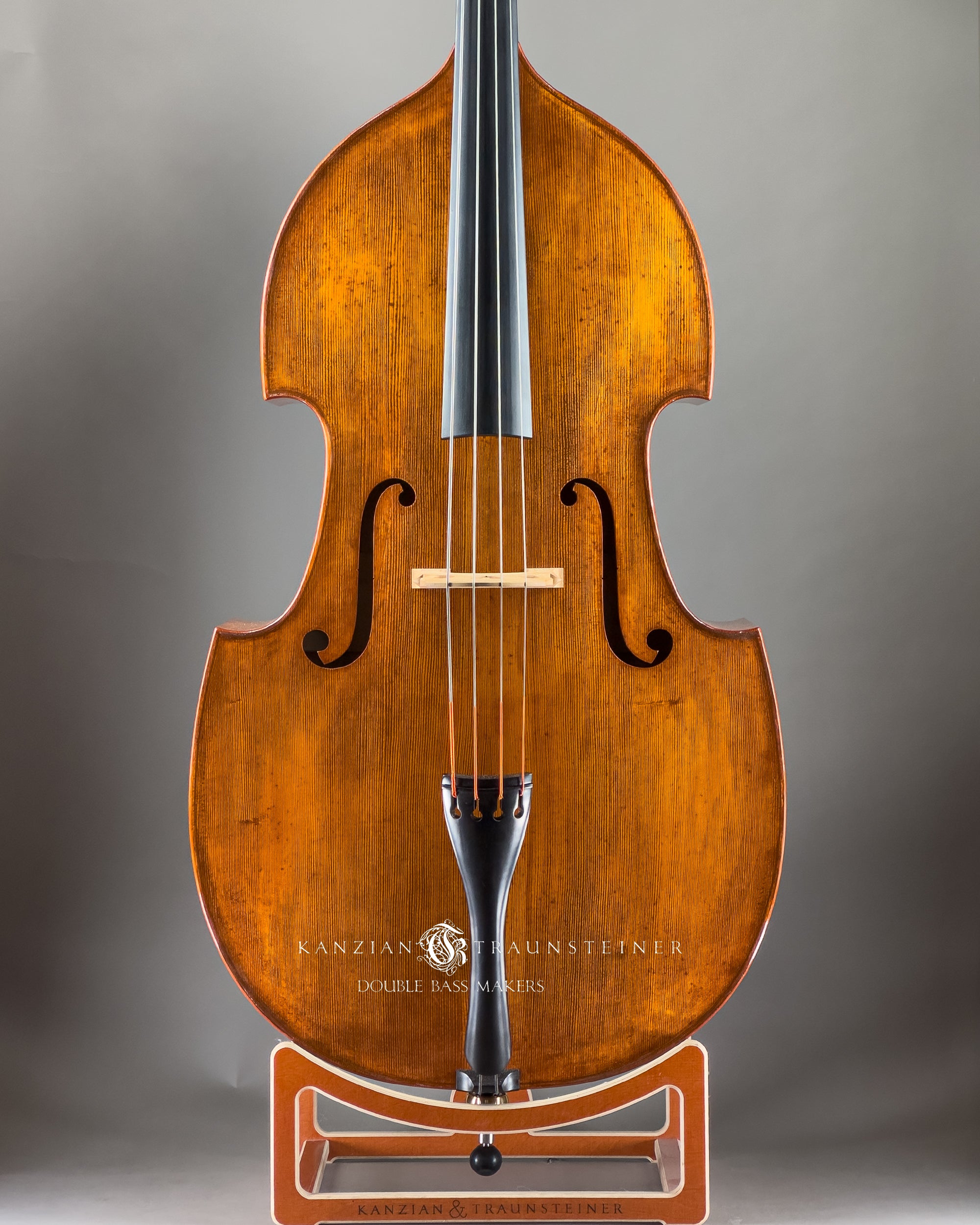 2025 K&T Blond Viennese with extension front view 