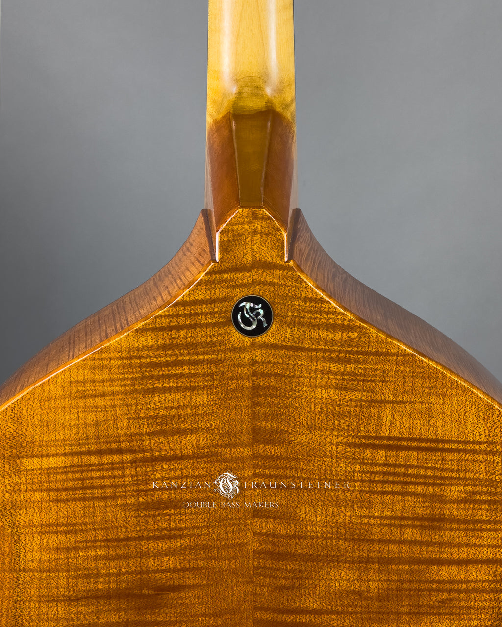 2025 K&T Blond Viennese with extension engraved logo