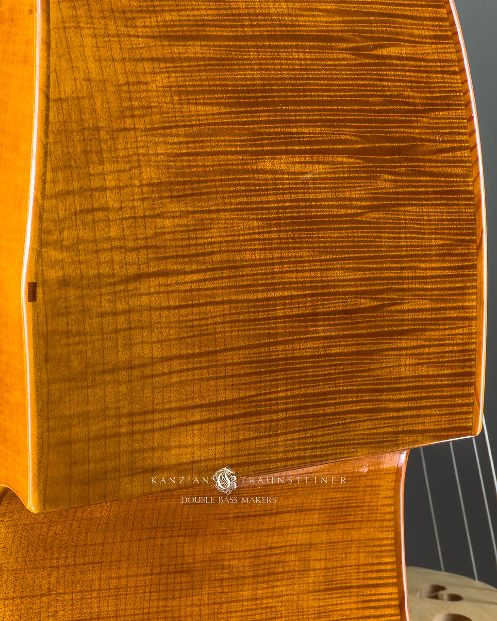 2025 K&T Blond Viennese with extension side wood detail