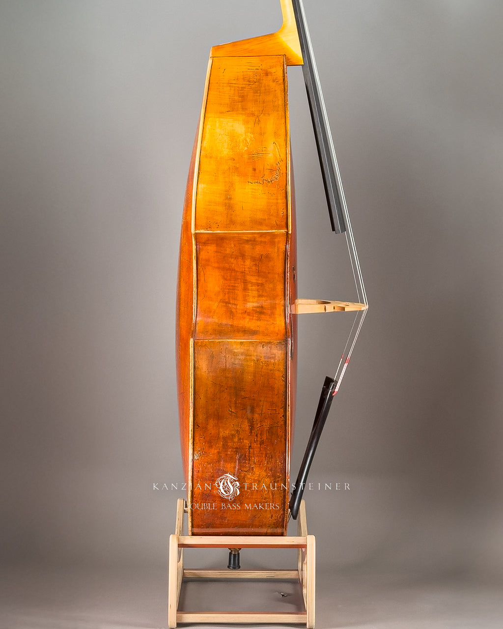Alfred Meyer Double bass 1944 - Right Side Zoomed