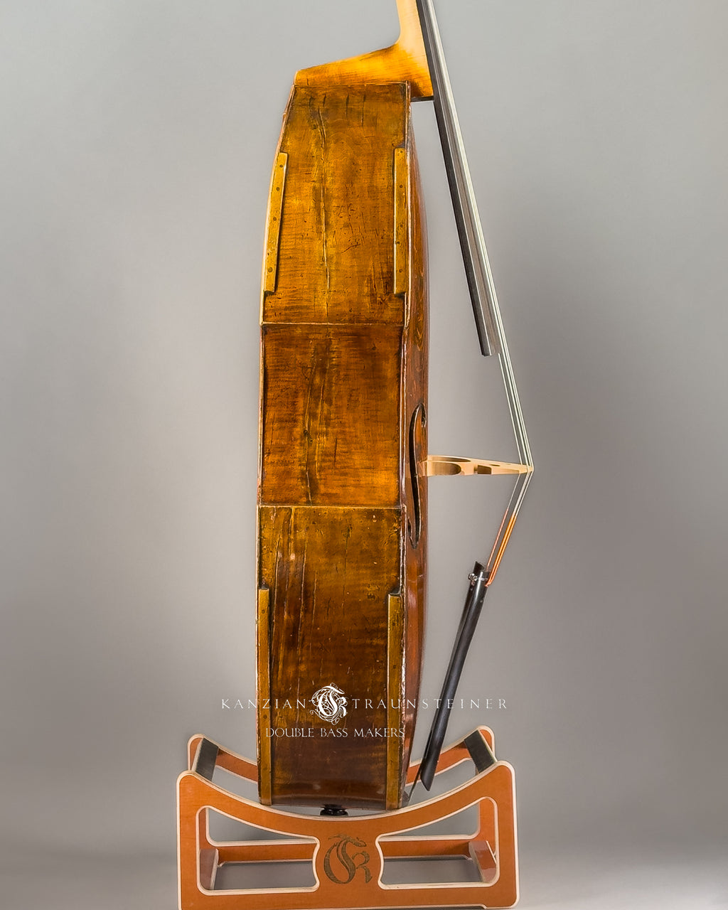 Anonymous double bass ca. 1880, view from right zoomed