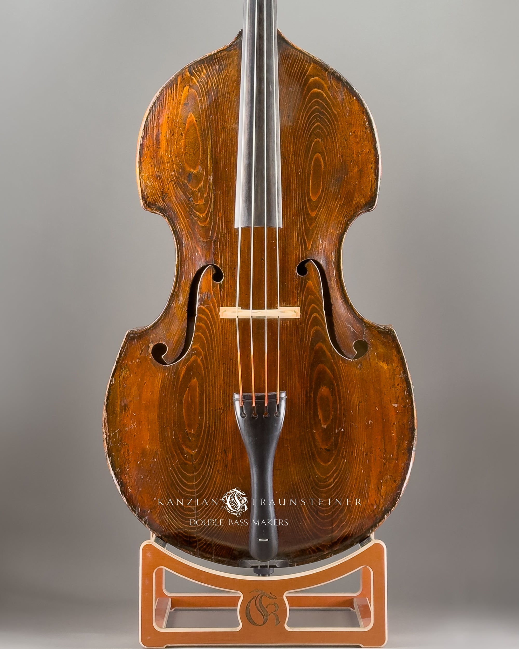 Anonymous double bass ca. 1880, front view zoomed