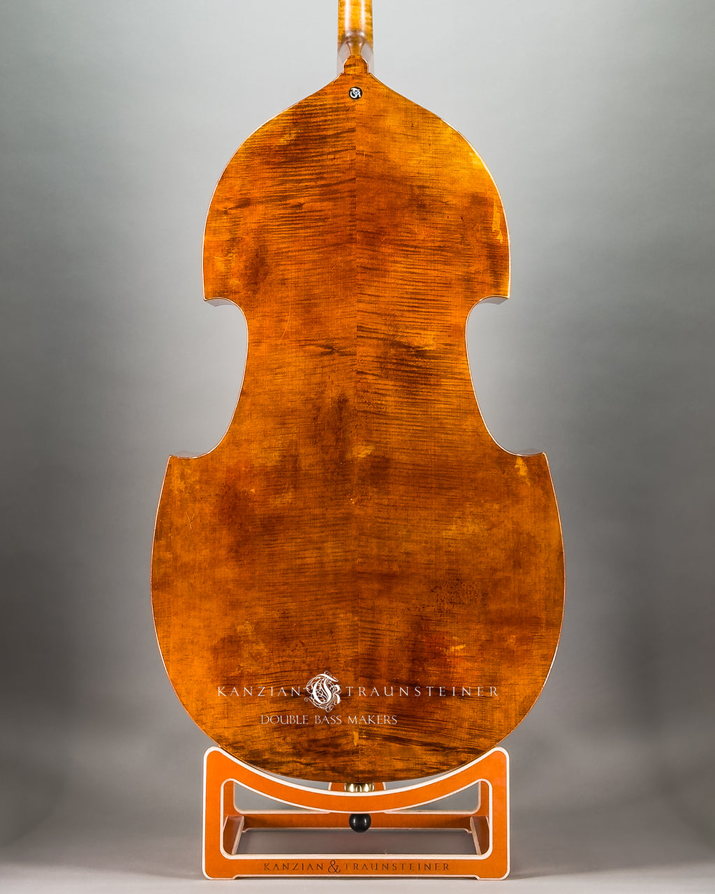 Back zoomed view ofKanzian & Traunsteiner double bass with antique finish made in 2026