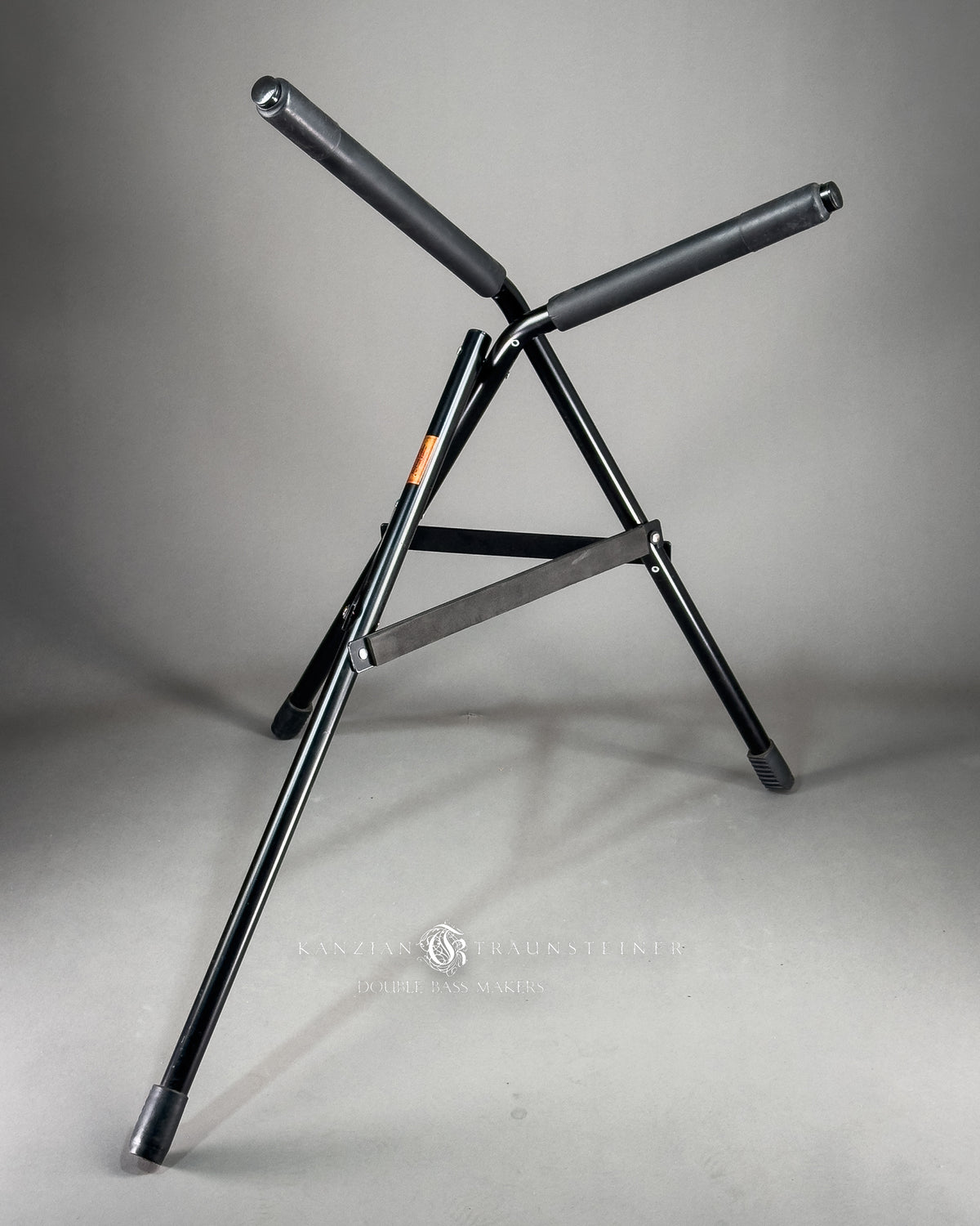 Bass Cradle McNutt, portable stand