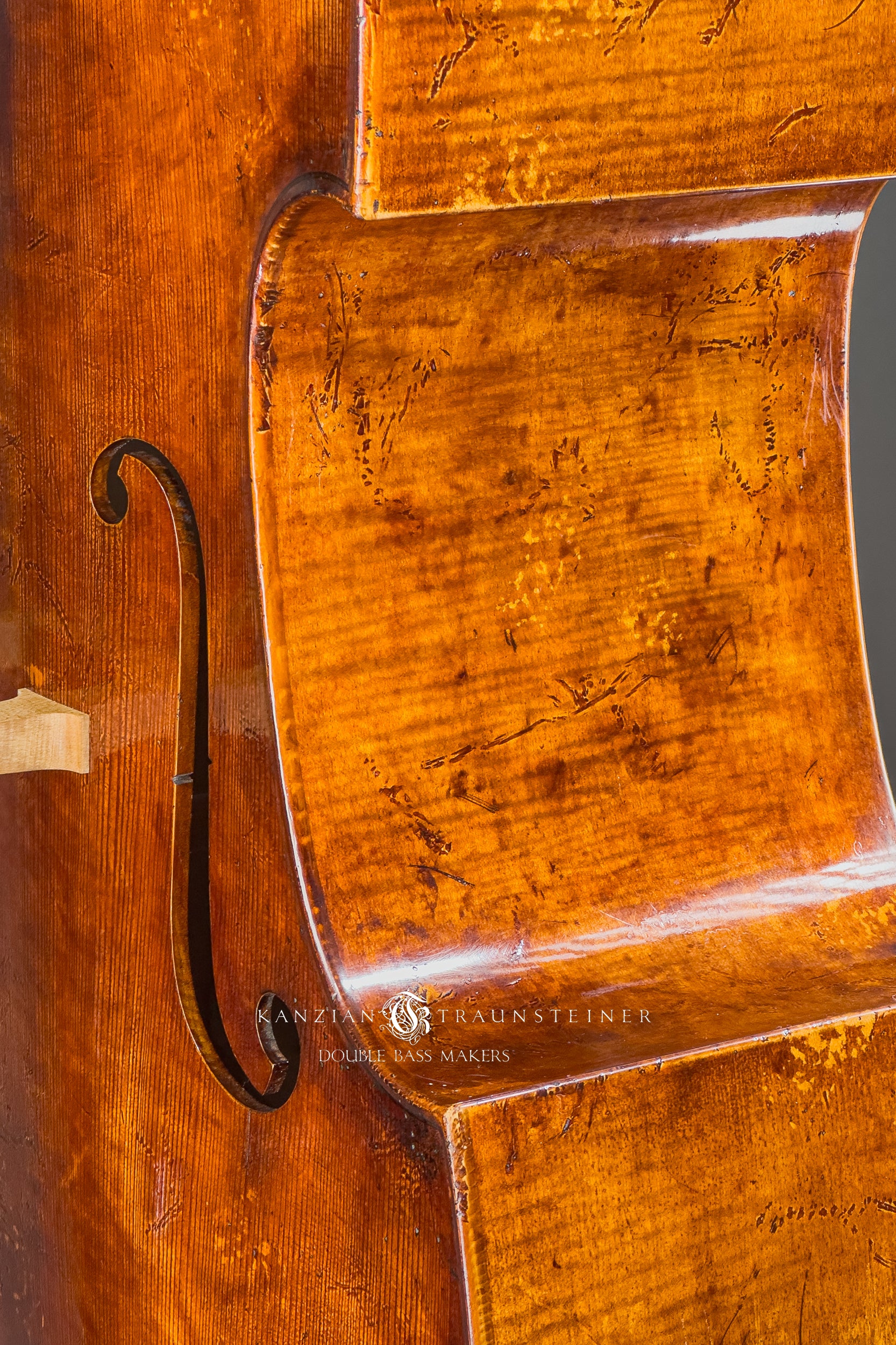 2024 K&T Antiqued - C bout detail