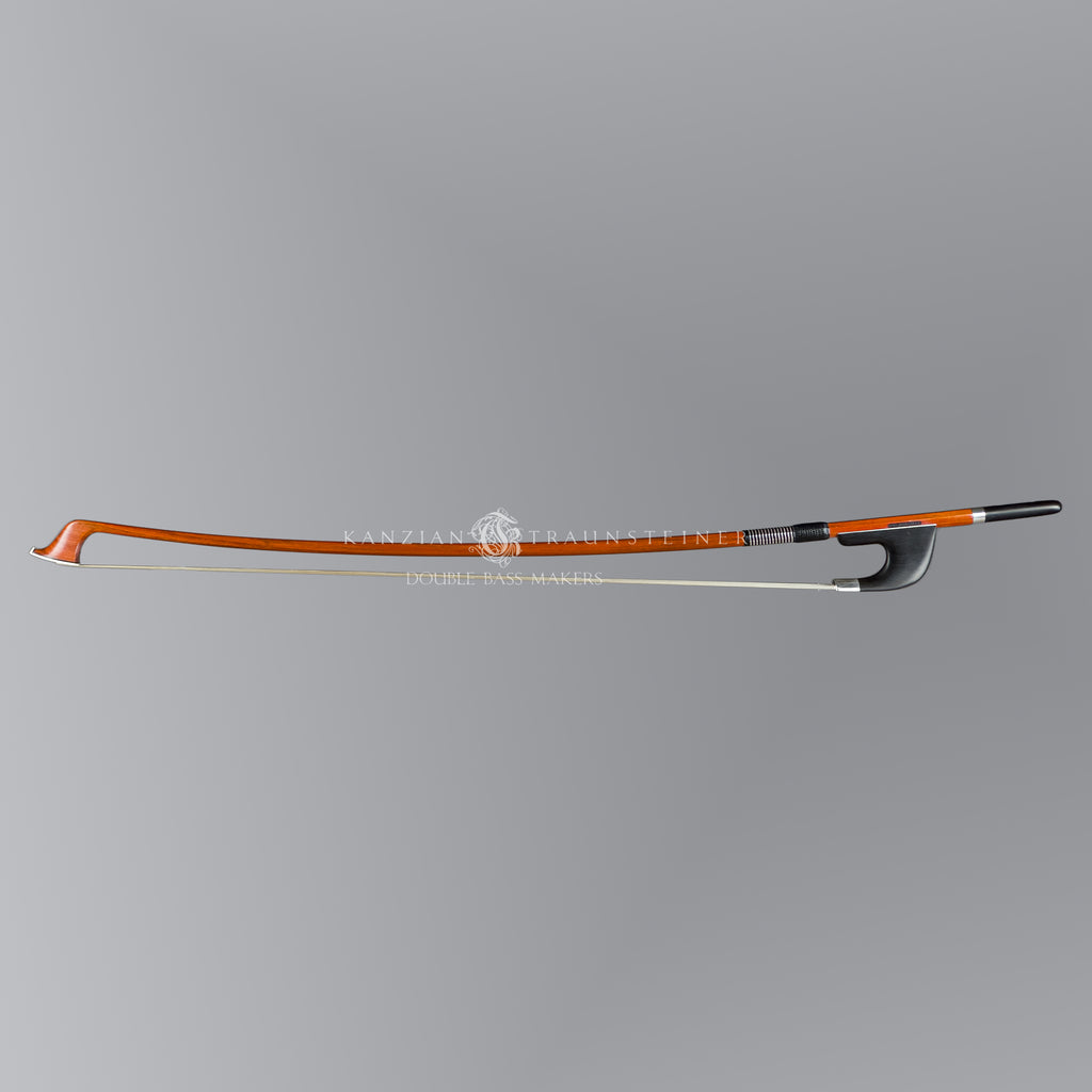 full view of German bow Heiko Wunderlich made in 2026 gold quality
