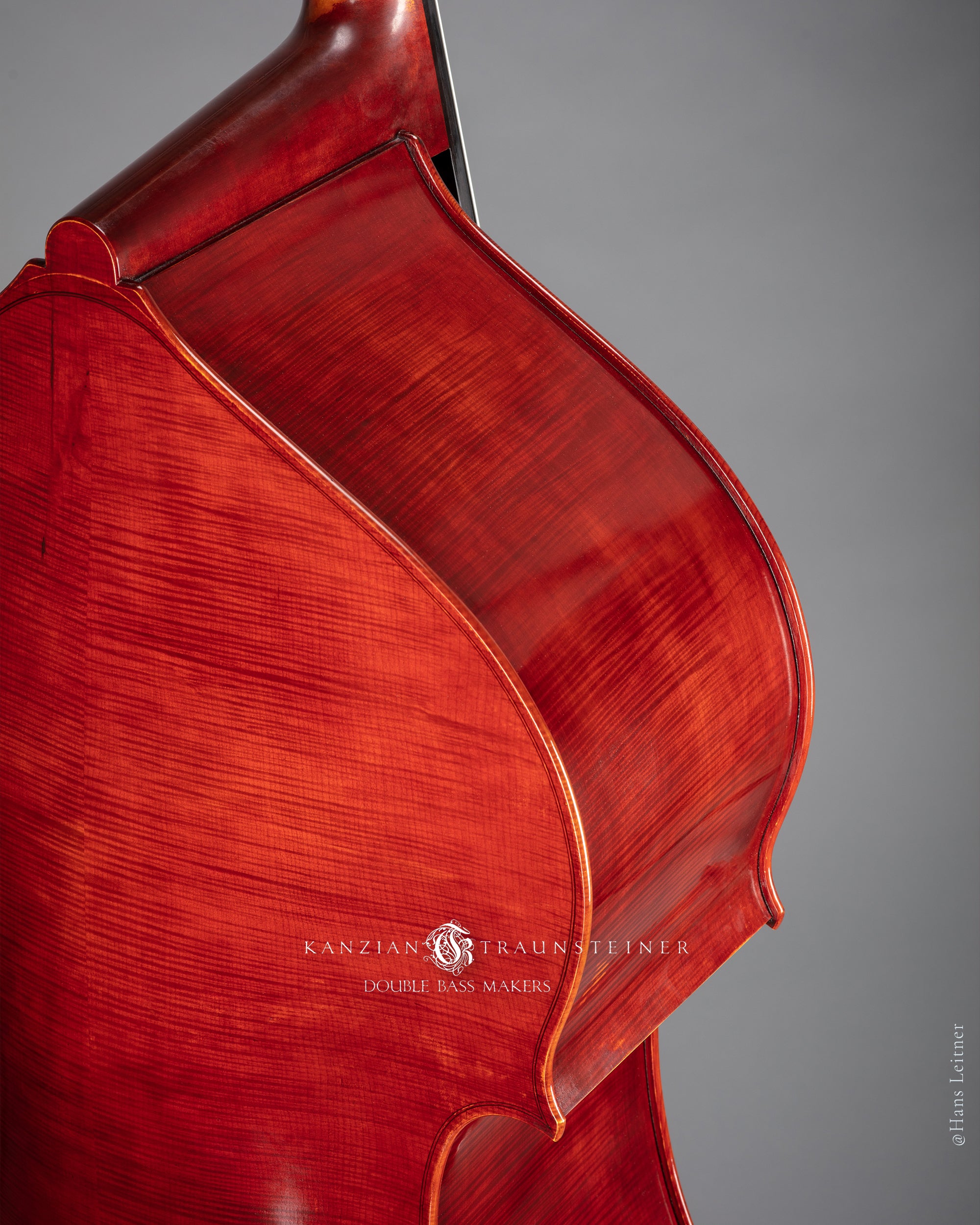 K&T Italian Model, made in 2020, shoulder detail