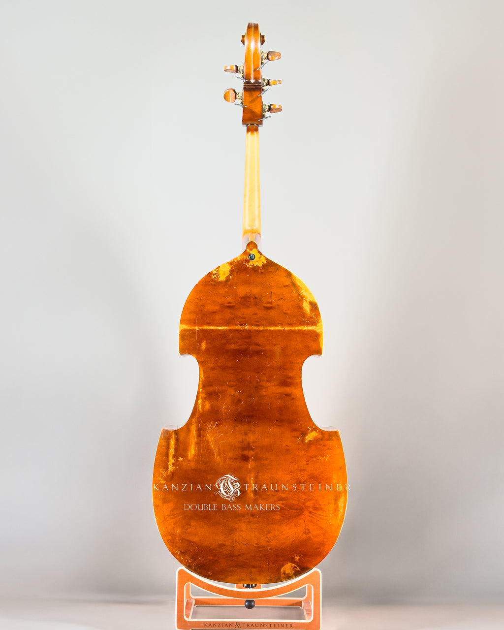 Kanzian & Traunsteiner 10th anniversary double bass: view from back