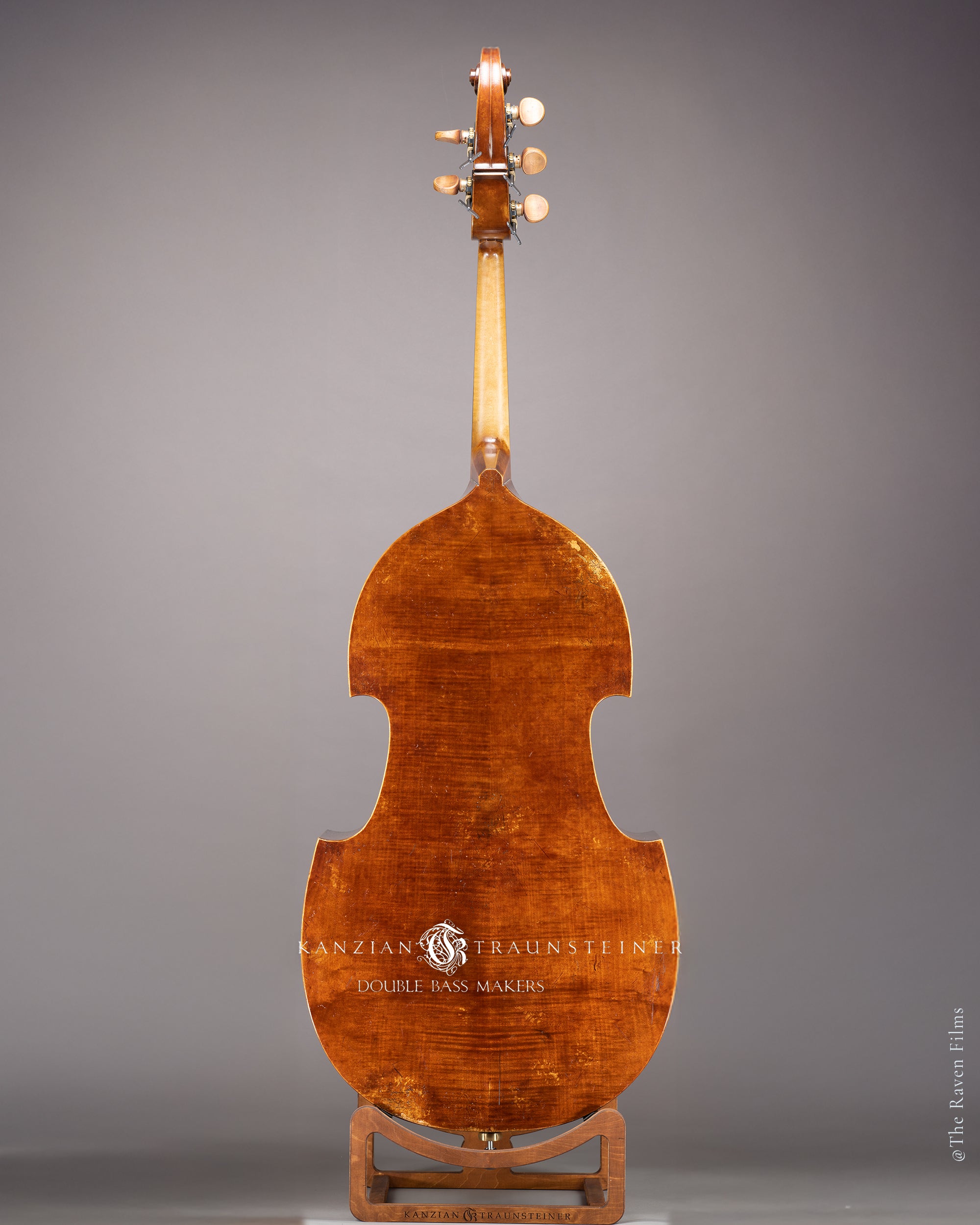 5 strings double bass Antik 2 by Kanzian & Traunsteiner, view of back