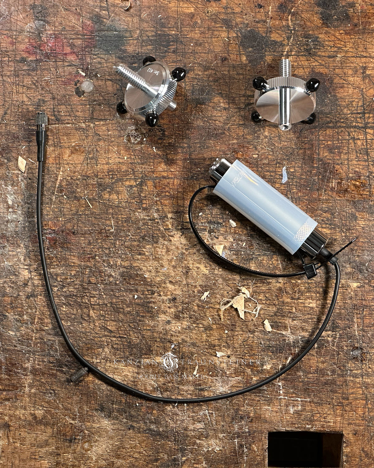 Yamahiko-bass-pickup: what you receive in the package