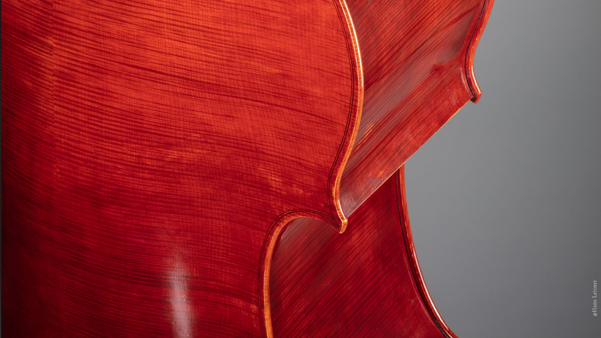 Kanzian & Traunsteiner red Italian model close up