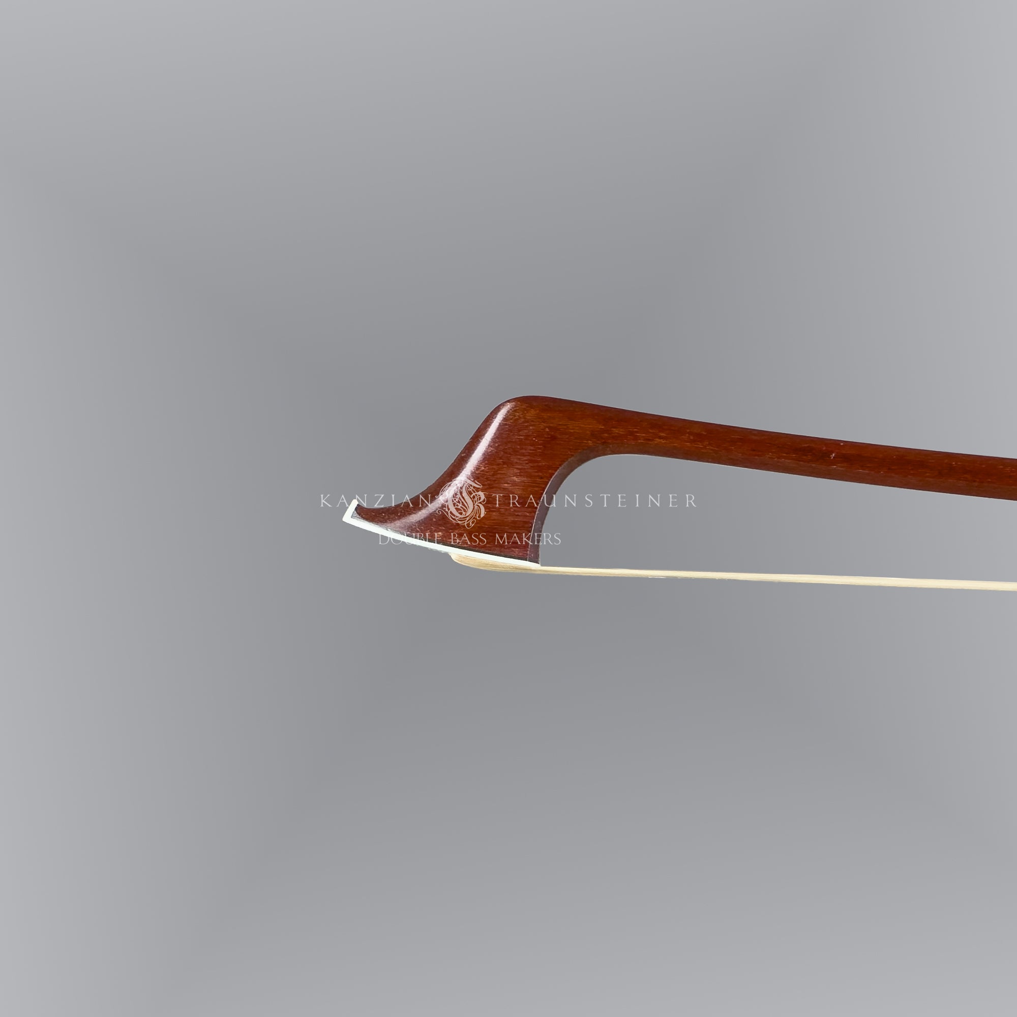 tip view of Kurt Dölling, Germany ca. 1975 German bow 